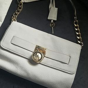 MICHAEL KORS Cream and Gold purse